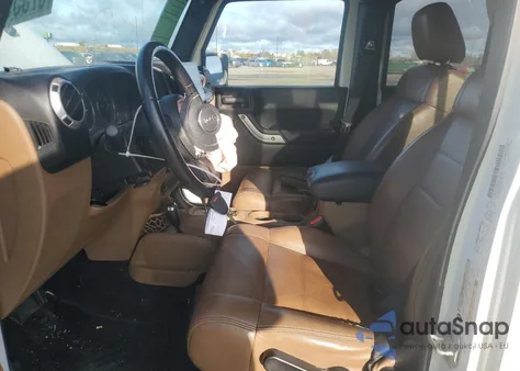 2012 Jeep Wrangler Unlimited Sahara z USA, uszkodzony, nr VIN 1C4BJWEG4CL191388